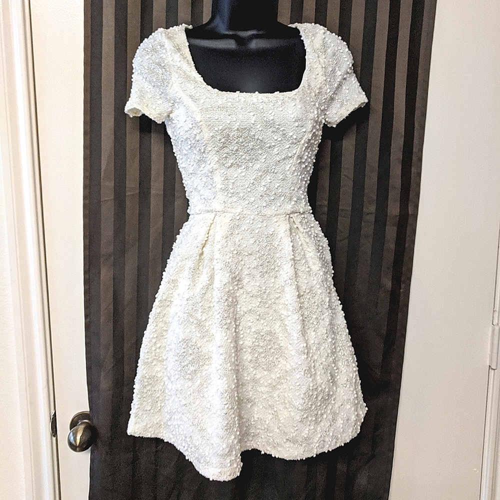 Fancy off White Mini Dress